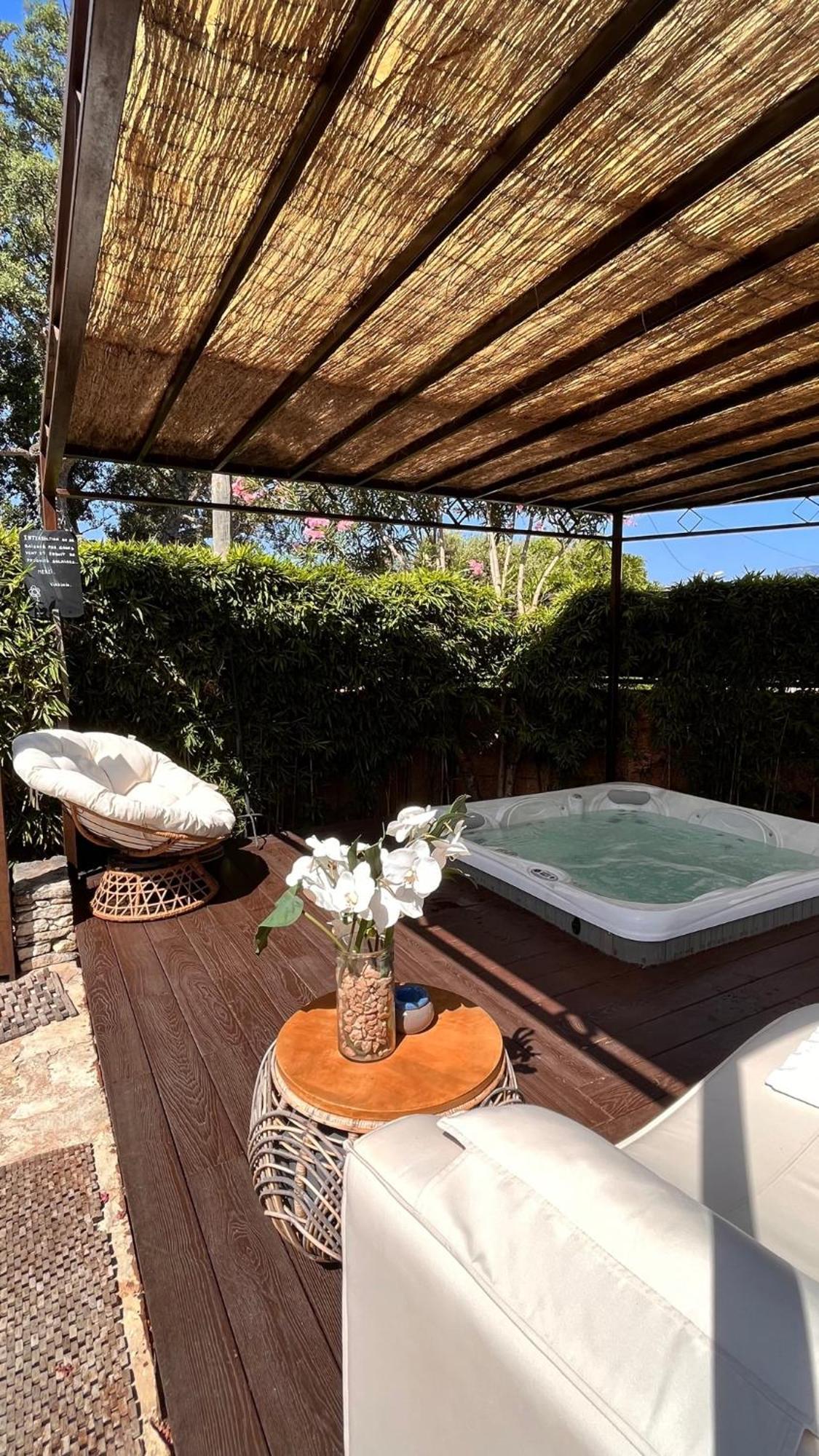 Chez Virginie Bed and Breakfast Porto-Vecchio  Exteriör bild