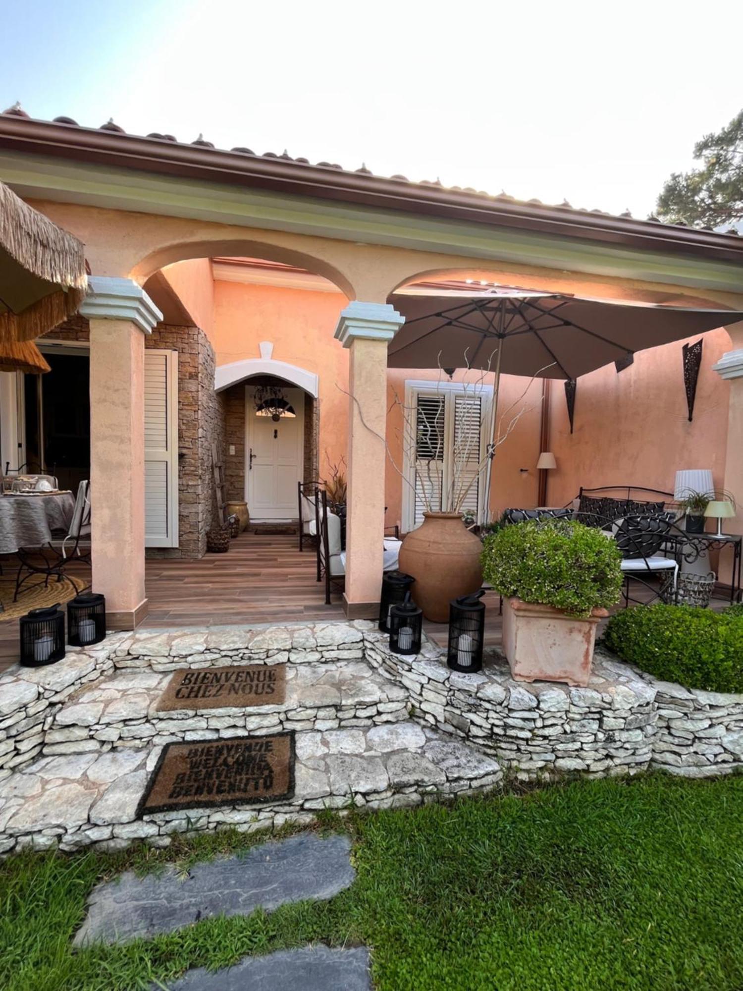 Chez Virginie Bed and Breakfast Porto-Vecchio  Exteriör bild